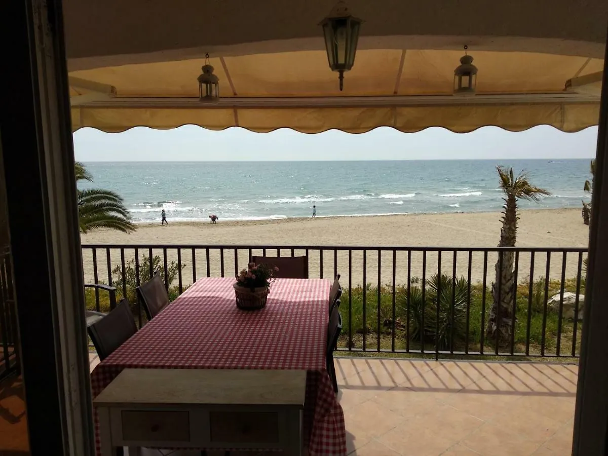 קמארוגה Paraiso Frente Al Mar Apto Duplex בית נופש