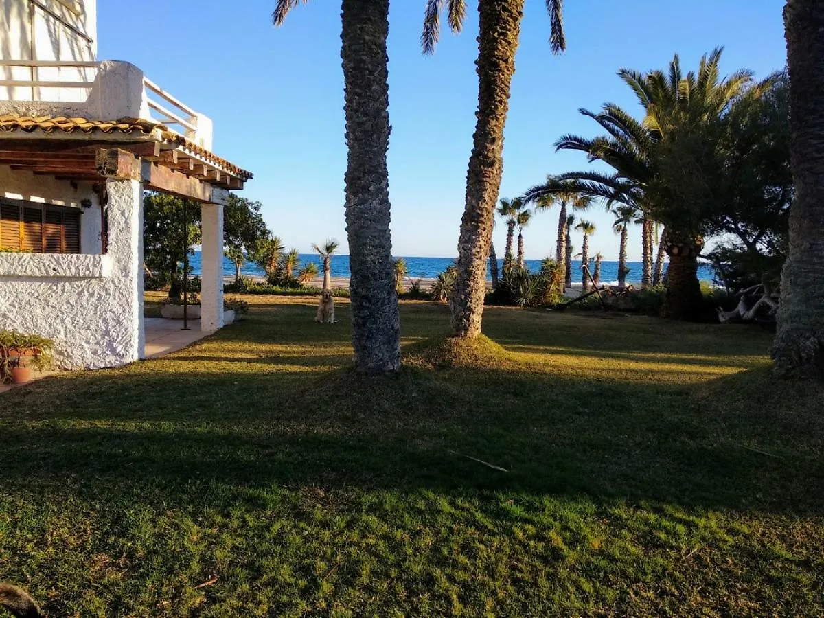 Paraiso Frente Al Mar Apto Duplex Coma-ruga Holiday home